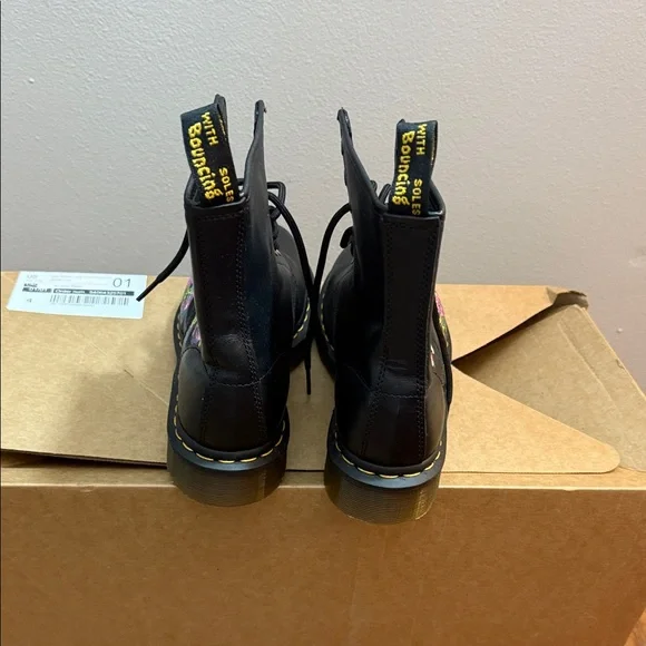 Dr. Martens Black Boots with Pink Floral Embroidery - Picture 5 of 8